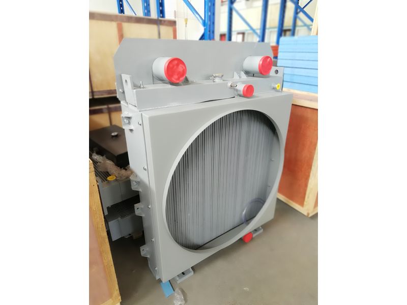 散熱器總成（工程機械用）